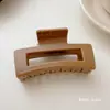 Grampo de Cabelo Grande Exquisito de Cor Café de Alta Qualidade para a Parte de Trás da Cabeça, Prendedor Tiburón para Cabelo, Acessório de Cabelo da Moda com Grande Volume de Cabelo