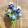 Flor de pompom trançada à mão Acabada Novo buquê de flor de ameixa Presente para o Dia das Mães Dia dos Professores buquê de simulação flor de crochê de lã
