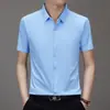 Camisas Masculinas de Verão de Alta Qualidade Sem Costura, Antirrugas para Meia-Idade, Camisas Lisas Sem Necessidade de Passar, Tops Casuais de Manga Curta para Homens