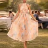 Nova Roupa Feminina de Verão 2026, Moda Feminina Transfronteiriça Europeia e Americana, Vestido Elegante e Estiloso com Estampa, Gola Halter, Cintura Marcada, Costas Abertas