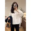 Camisa Blanca de Cuello Redondo y Manga Larga de Alta Gama Estilo Coreano para Mujer, Camisa de Capa para Otoño, Conjunto Único y Hermoso de Tres Piezas con Chaleco