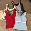 Nuevo Chal de Estilo Hot Girl Americano con Diseño de Estampado en Color Contrastante, Top de Verano Nuevo para Mujer Ajustado sin Mangas que se Puede Usar por Fuera