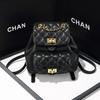 Mochila de Nicho Estilo Coreano Nova Moda Primavera e Verão 2026 Bolsa Losango Mochila Versátil com Corrente Feminina para o Dia a Dia