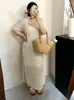 Ropa para Mujer Tallas Grandes: Conjunto de Dos Piezas: Camisola Interior y Vestido Exterior Calado, Atuendo Casual de Verano 2026 para Mujeres de Tallas Grandes