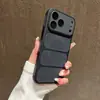 Adecuado para iPhone 17 Pro Max, funda de teléfono magnética esmerilada de malla transpirable para enfriamiento, cubierta protectora anticaídas Apple 16
