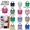 Bolso tejido hecho a mano bolso de mano para mujer tamaño pequeño bolso tipo cesta de verduras bolso de moda para compras y uso diario bolso versátil para mujer madre e hijo