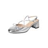 Tamanho e tamanho reembolsável artístico sapatos vermelhos Full Leather 2024 grosso Mid-Heel Cross-Strap Bow Couro sandálias com capuz