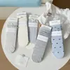 Calcetines Finos de Primavera y Verano para Mujer en Tonos Azul-Gris Sal Marina, Estilo Dulce Universitario Calcetines Caídos a Media Pantorrilla, Sin Costuras con Lazo