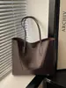 Bolsa Tote Grande e Tendência deste Ano para Mulheres 2026 Nova Casual Simples de Ombro Moda Versátil para o Dia a Dia