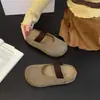 Mules estilo minimalista francés sin cordones de punta cerrada 2026 nuevas sandalias de exterior versátiles de moda para mujer con suela gruesa Birkenstock