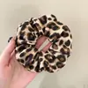 Lazo pequeño fresco aro para el pelo de intestino grueso lindo dulce alta elasticidad banda para el pelo cuerda para el pelo cuerda para el pelo de primavera y verano tocado