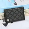 Bolsa Dobrável para Passaporte Bordada em Pele de Ovelha Rombos Mulher Nova Moda Capa Protetora de Passaporte de Viagem Carteira de Couro Genuíno Tendência