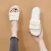 Pantuflas de Piel Suave para Mujer, Nuevo Estilo Verano 2026, Suela Gruesa Plana, Suela Suave Estilo Hada, Antideslizantes, Adecuadas para la Playa