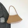 Bolsa de ombro tecida para comércio exterior 2026, design de blocos de cores frescas, bolsa de ombro casual, bolsa de axila, bolsa simples para o dia a dia, bolsa de mão, bolsa de ombro feminina