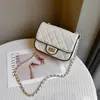2026 Nuevo Modelo Bolso Cuadrado Estilo Chanel de Piel Genuina para Mujer con Cadena de Patrón de Diamantes, Bolso Cuadrado Pequeño Versátil de Moda para Hombro y Cruzado