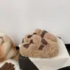 Pantuflas peludas de suela gruesa para mujer que aumentan la altura, nuevo estilo otoño/invierno, punta cerrada, cálidas, tacto de alta gama, pantuflas de algodón para el hogar