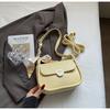 Bolsa de Axila de Luxo para Mulheres, Nova Tendência Verão 2026 Moda Leve de Luxo Pequena Quadrada, Bolsa Transversal Versátil Elegante para o Dia a Dia