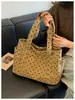 Bolso de Hombro de Tela de Lunares Nuevo de Verano 2026 para Mujer, Bolso Casual de Moda para el Trabajo, Bolso Pequeño Casual de Gran Capacidad
