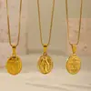 Rueda de la fortuna ovalada María colgante doble cara repujado cadena collar doble cara para mujer acero inoxidable chapado en oro de 18 quilates cadena de clavícula