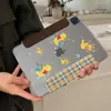 Case Protetor de Tablet Apple iPad com Estampa Xadrez do Ursinho Pooh, sucção lateral Air, separação, Pro anti-dobra, Mini 10ª Geração