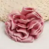 Stock directo de fábrica tela de camelia hecha a mano flores de rosa accesorios para ropa tocados broches pines flores