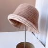 ¡Hilo teñido pesado! Sombrero de pescador de lana tejido de invierno cálido para mujer, con estampado de cuadros finos por ambos lados