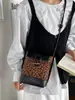 Bolso de gran capacidad para mujer para el día a día, nuevo y popular bolso de lona con lunares para primavera/verano 2026, bolso de hombro, bolso de mano, bolsa tote