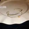 Pulseira Aberta Flor de Zircônia Estilo Luxo Leve, Pulseira Versátil Exquisita Francesa, Joias de Nicho de Alta Qualidade da Moda Atacado