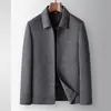 Chaqueta de lana hecha a mano para hombre con cuello de solapa, cierre de cremallera, forro desmontable de plumón de pato blanco al 90%, adecuada para hombres de mediana edad, una prenda exterior de negocios cálida y elegante para el invierno