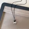 Colar longo com pingente de gota de prata para mulheres, novo estilo 2026, corrente versátil para suéter, perfeito para combinar com camisetas como acessório decorativo