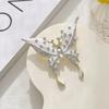 Estilo coreano moda simples broche animal de alta qualidade strass óleo gotejamento borboleta corpete roupas femininas correspondência exposição