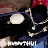 Joyería Fiesta Navideña Jardín Cubo de Azúcar Perla de Diamante Collar Diseñador Mariposa de Nácar Gargantilla