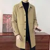 Casaco Trench Coat Masculino 2026 Outono Masculino Gola Lapela Comprimento Médio Casual de Negócios Xadrez Forrado Anti-Amassado Rígido
