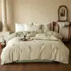 Algodón de alto recuento 100S cepillado juego de cuatro piezas bordado mariposa estilo ins algodón puro engrosado otoño e invierno ropa de cama cálida
