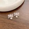 Nuevos Pendientes de Mariposa Hueca con Nudo y Perla Incrustada Corazón de Amor Personalidad de Nicho Dulce Fresco Estilo Ins Fresco Dulce Moda Oreja