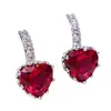 Pendientes de Zirconia de Zafiro Rojo Sintético de Nuevo Estilo Corazón Más Vendidos, Pendientes de Corazón de Lujo Ligero de Moda de Gama Alta para Mujeres