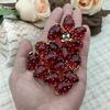 Colgante de resina ligera y rica, de alta calidad, con forma de fresa y perlas, para collar, pendientes y accesorios.