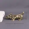 Latão Maciço Cobre Puro Enfeites Peças de Mão para Desktop Trazendo Fortuna Pixiu Cerimônia do Chá Animal de Chá Esculpido Antigo Pequenos Utensílios de Cobre Atacado