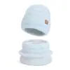 Conjunto de Tres Piezas: Sombrero, Bufanda y Guantes para Uso al Aire Libre en Invierno, Sombrero de Punto Cortavientos y Cálido para Mujer, Protección para los Oídos, Gorro de Lana sin Visera