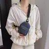 Otoño e Invierno Nuevo Bolso de Pecho de Pana para Niños Bolso Cruzado Ligero Casual Deportivo para Viajes Bolso de Cintura de Color Sólido Estilo Coreano para Niños