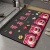 Tapete de Chão de Lama Diatomácea Urso Morango Desenho Animado Tapete de Banheiro Absorvente Tapete de Porta Antiderrapante Secagem Rápida Tapete para Pés Porta de Entrada Resistente à Sujeira e Fácil de Limpar