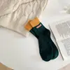 Calcetines gruesos con forro de felpa de tubo cálidos para mujer, calcetines populares retro versátiles para pareja, calcetines de rizo con letras para hombre y mujer