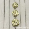 Botões metálicos florais irregulares para jaquetas estilosas estilo Chanel, malhas, casacos de lã, sobretudos e peças com acabamento em pele.