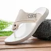 Superventas de Amazon Chanclas Transfronterizas para Hombre Tira entre los Dedos Suela Suave Antideslizante Sandalias de Playa Chanclas de Moda Casual 1110