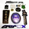 Fabricante Personaliza Señales Metálicas, Señales Cepilladas de Serigrafía de Alto Brillo, Placas de Aleación de Aluminio, Señales Metálicas de Logo para Coche y Logos Metálicos Personalizados para Coche