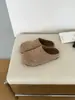 Mules elegantes de couro genuíno estilo coreano com bico fechado para mulheres, novas sandálias Birkenstock de sola grossa para o outono de 2026