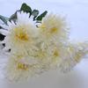 Flores Artificiais de 7 Cabeças Cruzadas Crisântemo Artificial Festival Qingming Flor Falsa Sacrificial para Túmulo Salão de Germânio Flor de Seda Grande Cacho de Crisântemo Atacado