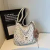 Bolsa Retrô Artística com Laço Estilo Coreano para Mulheres, Novo Modelo Inverno 2025, Bolsa de Ombro Grande Fresca e Casual