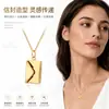 Colar de Envelope Minimalista Transfronteiriço Aço Titânio Banhado a Ouro Pingente Gravado para Casal Corrente de Clavícula Personalizada Criativa Joia Presente
