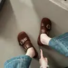 Zapatos retro estilo Birkenstock para mujer con suela blanda para otoño/invierno 2026, con un talón que se puede pisar, versátiles para ir al trabajo, cómodos para uso prolongado, antideslizantes y con una suela suave para uso casual